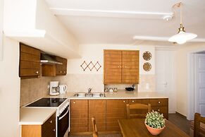 Mykonos Old Harbor Suite