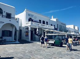 Mykonos Old Harbor Suite