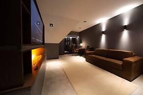 Cave Hotel & Golf Resort