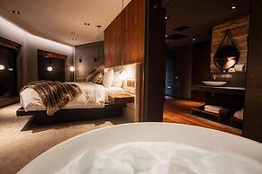 Cave Hotel & Golf Resort