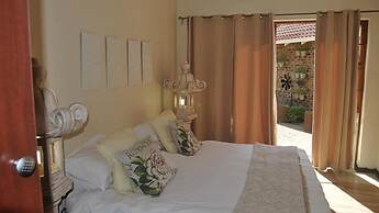 Echo Garden Guesthouse