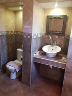 Echo Garden Guesthouse