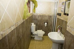 Echo Garden Guesthouse