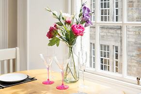 Luxury New Town 1 Bed Apartment