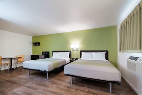 Motel 6 Burlington, WA