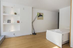 Marques de Pombal Trendy Apartment
