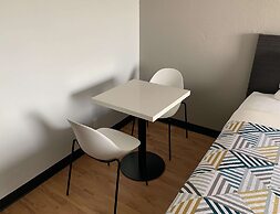 Studio 6 Lincoln, NE - Airport