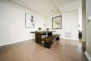 Grand Royal Condos - Toronto