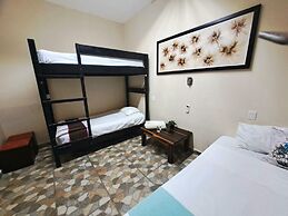Mahasand Suites, Hostel & Hotel