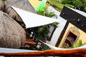 Mahasand Suites, Hostel & Hotel