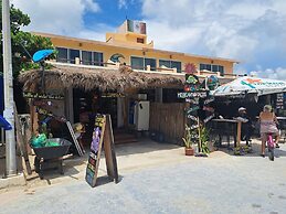 Mahasand Suites, Hostel & Hotel