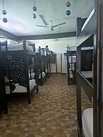 Mahasand Suites, Hostel & Hotel