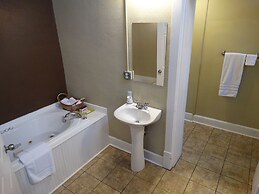 Davie School Inn