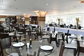 Apartamento no Condomínio Lençois Flat - 201 bloco Atins