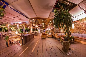 Veranda Natural Resort