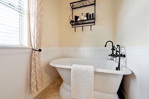 The Plantation House Boutique Inn