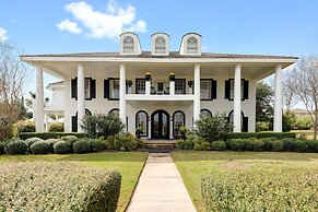 The Plantation House Boutique Inn