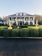 The Plantation House Boutique Inn