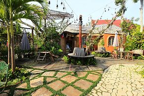 Leafy Greens Clay House