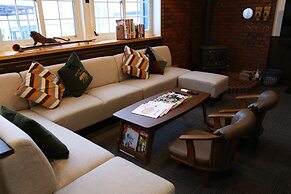 Chalet Burlap Furanui