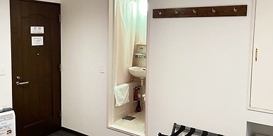 Chalet Burlap Furanui