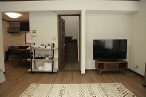 Chalet Burlap Furanui