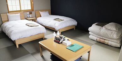 Chalet Burlap Furanui