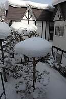 Chalet Burlap Furanui