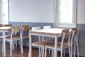 Chalet Burlap Furanui