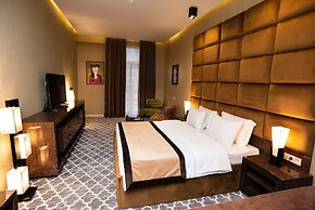 Gallery Art Hotel