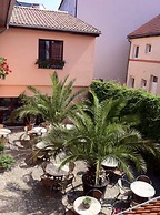Hotel Arte Vida