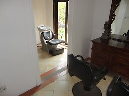 Monkey Forest Bungalow