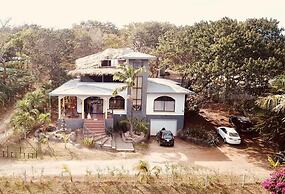 Casa Alice Surf Lodge - Hostel