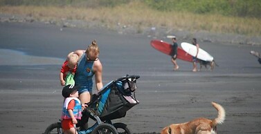 Casa Alice Surf Lodge - Hostel