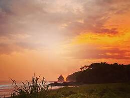 Casa Alice Surf Lodge - Hostel