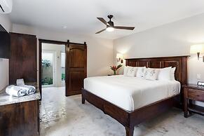 Sirenian Bay Resort - Villas & All Inclusive Bungalows