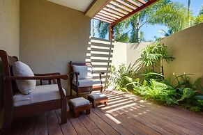 Sirenian Bay Resort - Villas & All Inclusive Bungalows