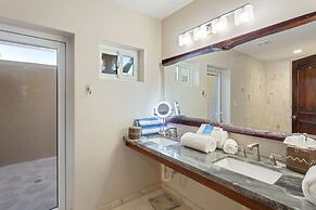 Sirenian Bay Resort - Villas & All Inclusive Bungalows