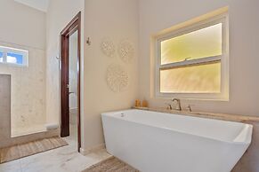 Sirenian Bay Resort - Villas & All Inclusive Bungalows