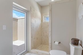 Sirenian Bay Resort - Villas & All Inclusive Bungalows