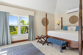 Sirenian Bay Resort - Villas & All Inclusive Bungalows