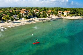 Sirenian Bay Resort - Villas & All Inclusive Bungalows