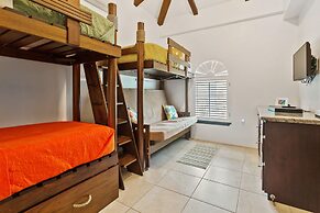 Sirenian Bay Resort - Villas & All Inclusive Bungalows