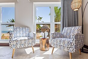 Sirenian Bay Resort - Villas & All Inclusive Bungalows