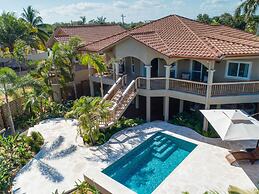 Sirenian Bay Resort - Villas & All Inclusive Bungalows