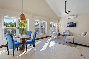 Sirenian Bay Resort - Villas & All Inclusive Bungalows