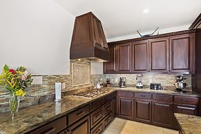 Sirenian Bay Resort - Villas & All Inclusive Bungalows