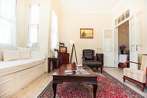 Sari Konak Business Hotel