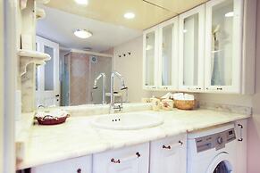 Sari Konak Business Hotel