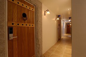 Hwagok Lush Hotel